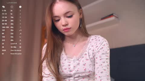 Henrietta or Rita online show from 09-28-25, 05:40