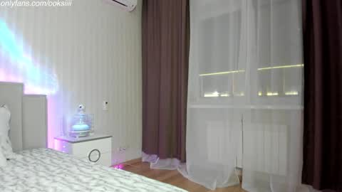            Welcome to my fans page  online show from 01-09-26, 07:37