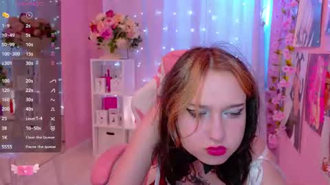 Snapshot of oksi_koxy chatting on 07-04-26, 12:11 Karolina online show from 07-04-26, 12:11