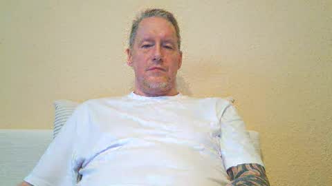 olavdelux online show from 12-16-25, 09:47