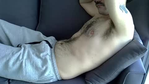 hairyBRboy online show from 11-10-25, 05:01