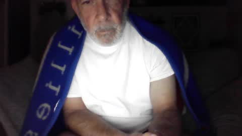 Snapshot of old_bald63 chatting on 08-02-26, 07:40 old_bald63 online show from 08-02-26, 07:40