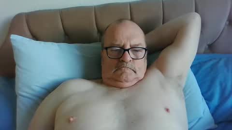 old_fkr online show from 01-01-25, 10:32