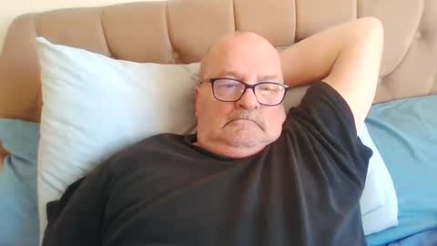 old_fkr online show from 01-18-25, 09:24