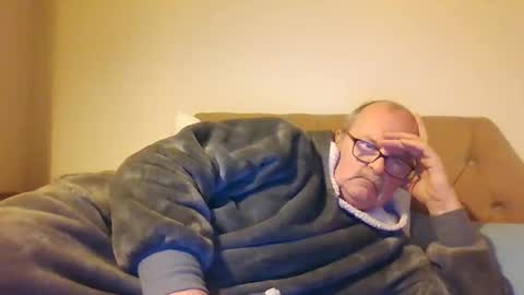 old_fkr online show from 02-18-25, 09:42