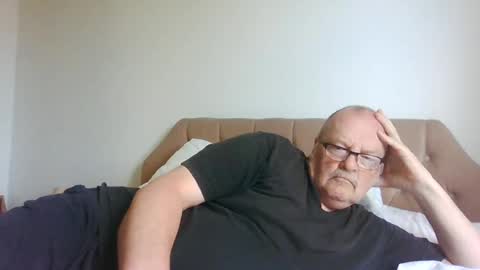old_fkrr_ online show from 06-18-26, 07:41