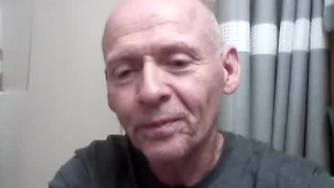 Snapshot of oldbuthorny62 chatting on 10-25-25, 05:26 oldbuthorny62 online show from 10-25-25, 05:26