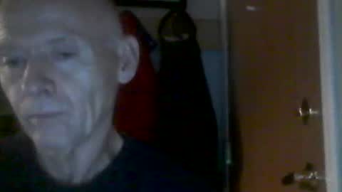 Snapshot of oldbuthorny62 chatting on 11-01-25, 04:36 oldbuthorny62 online show from 11-01-25, 04:36