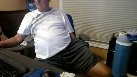 Older and Wiser online show from 07-09-26, 02:15