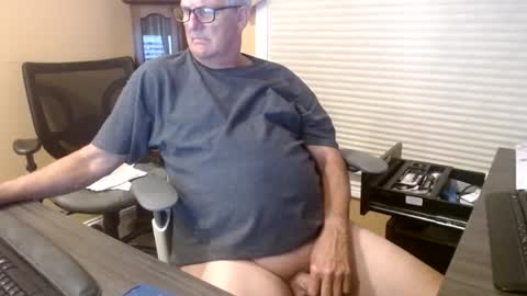 Older and Wiser online show from 07-12-26, 03:41