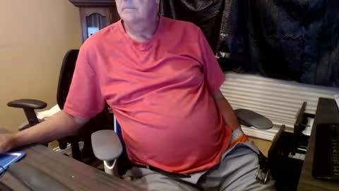 Older and Wiser online show from 08-05-26, 03:42