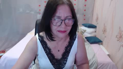 OlgaHottie online show from 10-16-25, 11:06