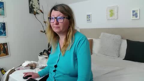 Olga Pavlova online show from 04-01-26, 12:50