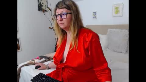 Snapshot of olgapavlova chatting on 05-03-26, 02:01 Olga Pavlova online show from 05-03-26, 02:01