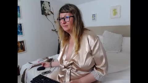 Snapshot of olgapavlova chatting on 05-16-26, 01:10 Olga Pavlova online show from 05-16-26, 01:10
