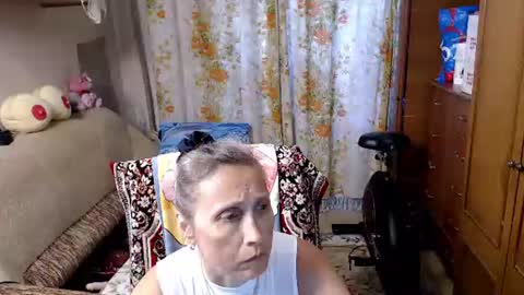 Olguscha online show from 08-04-26, 10:40