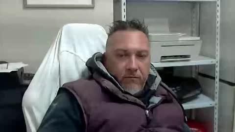 Snapshot of olimpio1230 chatting on 02-20-26, 01:11 olimpio1230 online show from 02-20-26, 01:11