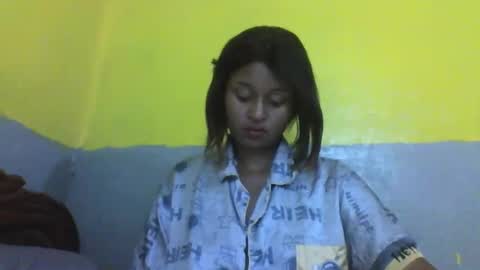 Snapshot of olinah610 chatting on 02-13-26, 08:27 olinah610 online show from 02-13-26, 08:27