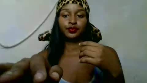 Snapshot of olinah610 chatting on 06-20-26, 10:07 olinah610 online show from 06-20-26, 10:07