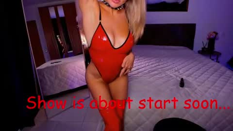 Snapshot of oliva_candy chatting on 06-19-26, 07:50 oliva_candy online show from 06-19-26, 07:50