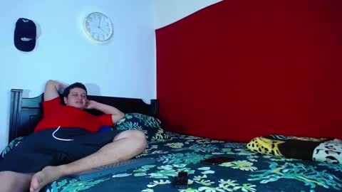 Oliver and MeganIndependent online show from 10-17-25, 09:01