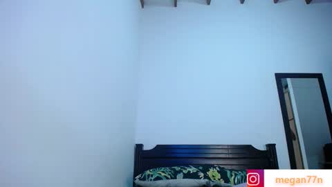 Oliver and MeganIndependent online show from 03-22-26, 05:55