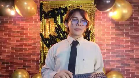 oliver_big19 online show from 10-12-25, 03:33