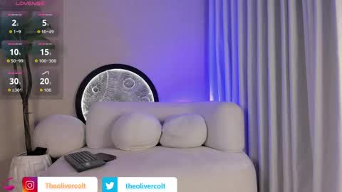 Snapshot of oliver_colt__ chatting on 05-18-26, 09:09 oliver_colt__ online show from 05-18-26, 09:09