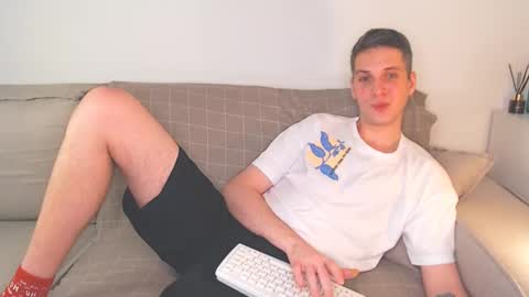 Oliver online show from 12-15-24, 07:21