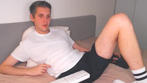 Oliver online show from 09-21-25, 05:58