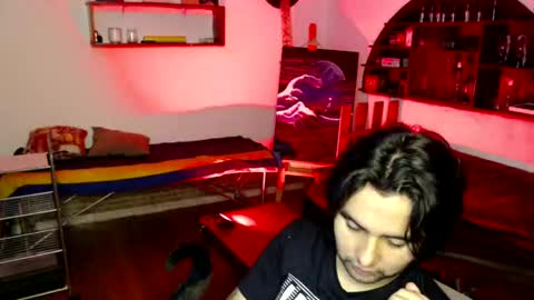 Snapshot of oliver_laid_2023 chatting on 10-18-25, 07:09 oliver_laid_2023 online show from 10-18-25, 07:09