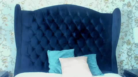  OLIVER  online show from 04-18-26, 07:07