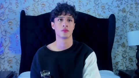  OLIVER  online show from 04-21-26, 02:01