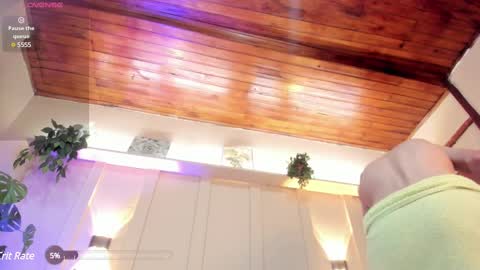 Snapshot of oliver_mejia chatting on 02-19-25, 10:53 THE MONSTER COCK OLIVER online show from 02-19-25, 10:53