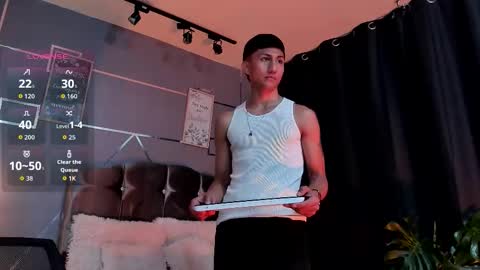 oliver mr  online show from 12-22-25, 08:39