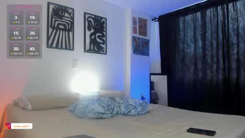 Snapshot of oliver_plata_ chatting on 09-29-25, 01:49 Oliver online show from 09-29-25, 01:49