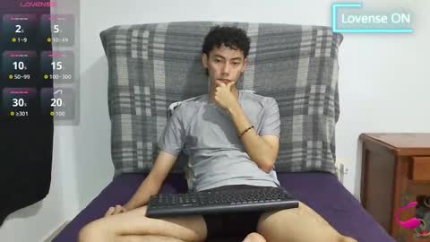 Oliver Rayman online show from 11-16-25, 02:06