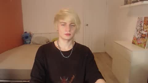 Oliver online show from 10-15-25, 01:50