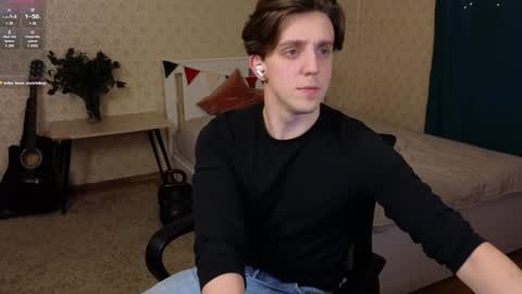 Snapshot of oliver_travis chatting on 01-29-25, 12:22 Oliver Evans online show from 01-29-25, 12:22