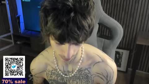 Snapshot of oliverrgroove chatting on 03-11-26, 03:29 oliverrgroove online show from 03-11-26, 03:29