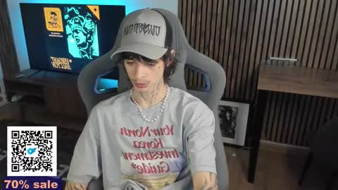 Snapshot of oliverrgroove chatting on 03-21-26, 03:15 oliverrgroove online show from 03-21-26, 03:15