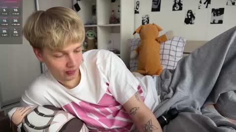 oliver online show from 04-07-26, 10:59