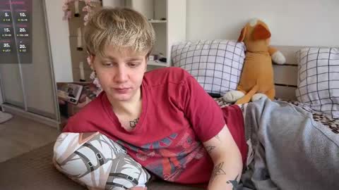 oliver online show from 04-19-26, 09:52