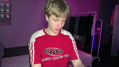 Snapshot of olivertasty chatting on 05-03-26, 11:33 oliver online show from 05-03-26, 11:33