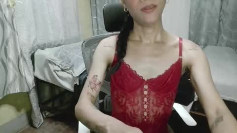 Snapshot of olivia0624 chatting on 03-27-26, 02:39 Horny Alana online show from 03-27-26, 02:39