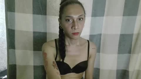 Snapshot of olivia0624 chatting on 04-14-26, 02:56 Horny Alana online show from 04-14-26, 02:56