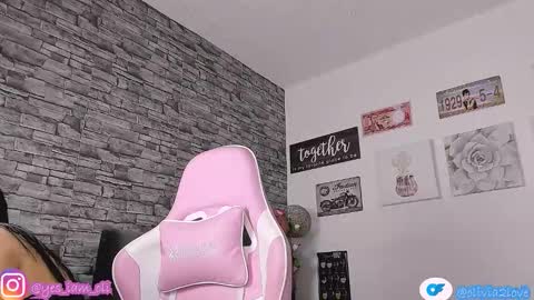 ..................................... 500 am- 1200 pm GMT-5 online show from 09-23-25, 12:41