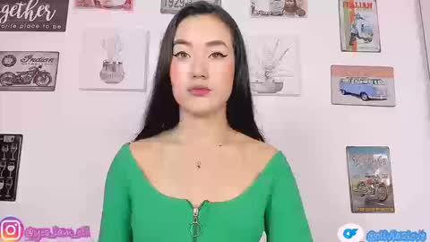 ..................................... 500 am- 1200 pm GMT-5 online show from 09-25-25, 02:21