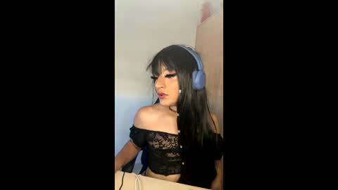olivia_bigcockk online show from 06-01-26, 10:33