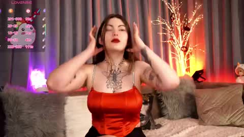 SaraConor online show from 03-06-25, 10:52